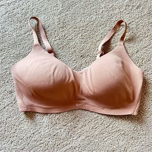 Nike Alate Bra NWT